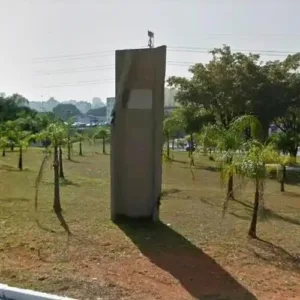 Monumento - Praça Hussam Eddine Hariri